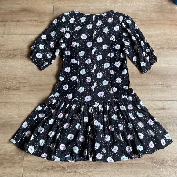 Vintage romper daisy print ruched sleeves button front 100 % Rayon - Picture 2 of 13